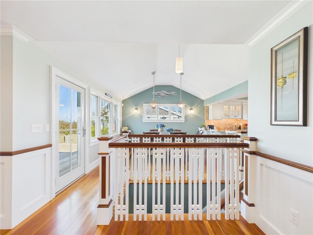 Single Family Residence at 110 Sand Hill Cove Rd Road, Narragansett, photo 18 of 48