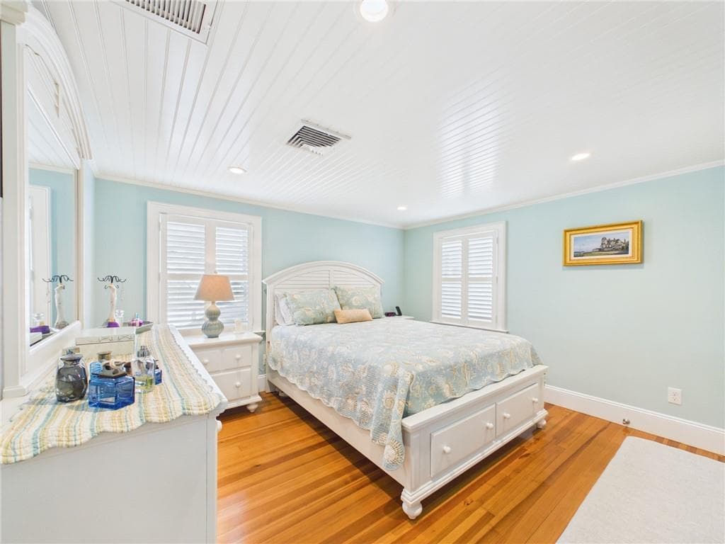 Single Family Residence at 110 Sand Hill Cove Rd Road, Narragansett, photo 31 of 48