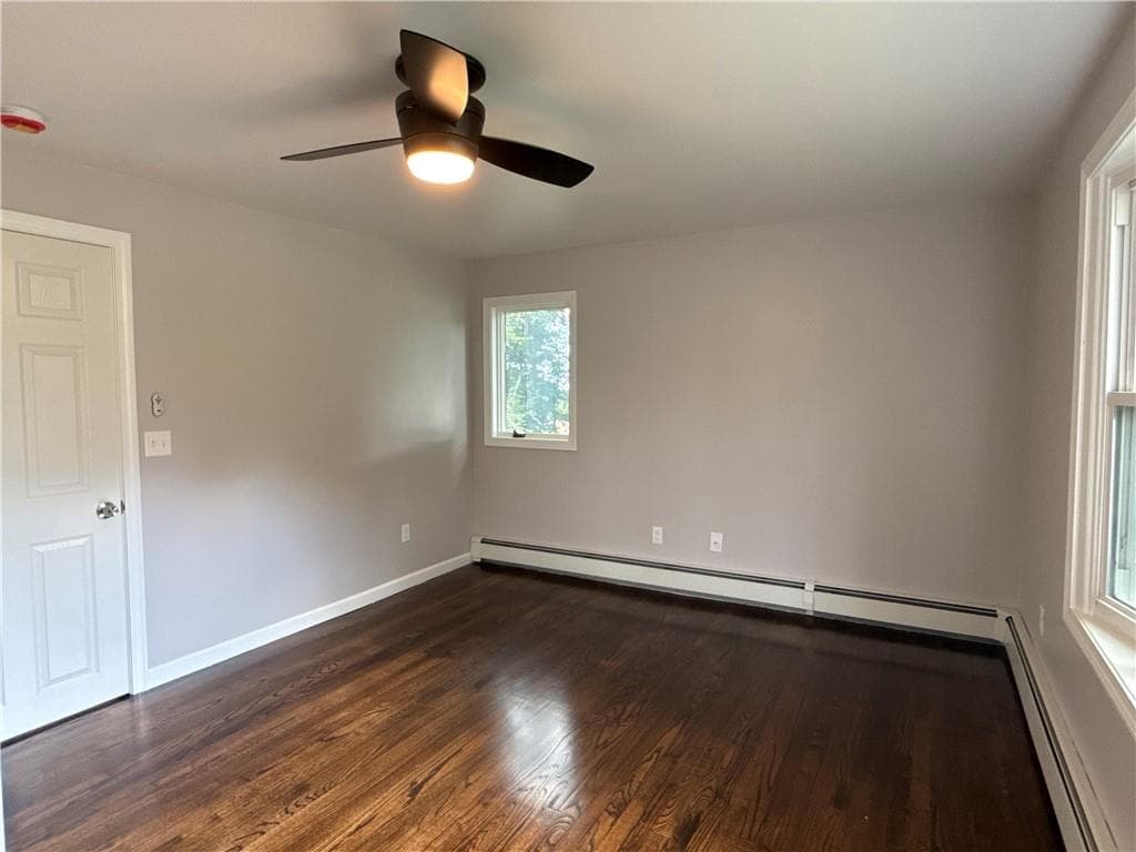 Single Family Residence at 15 Baneberry Drive, Cranston, photo 9 of 19