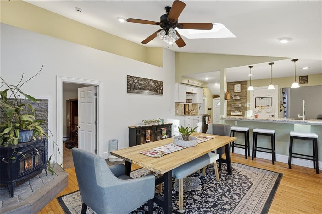 Single Family Residence at 99 George Arden Avenue, Warwick, photo 18 of 50