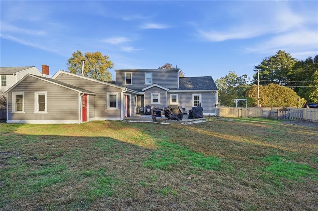 Single Family Residence at 99 George Arden Avenue, Warwick, photo 29 of 50