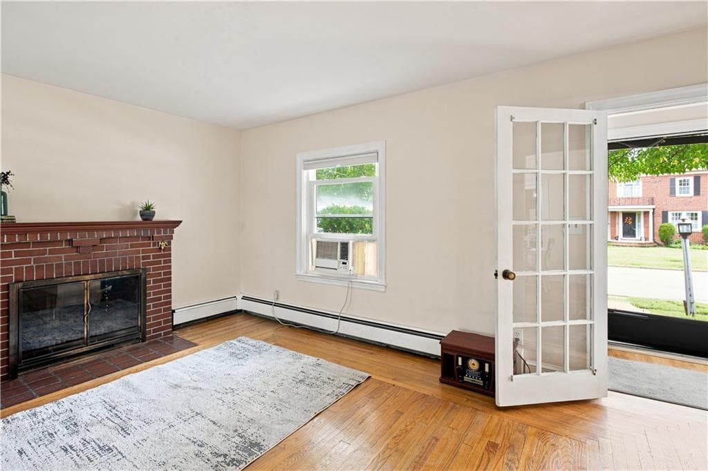 Single Family Residence at 10 Justice Street, Providence, photo 7 of 30