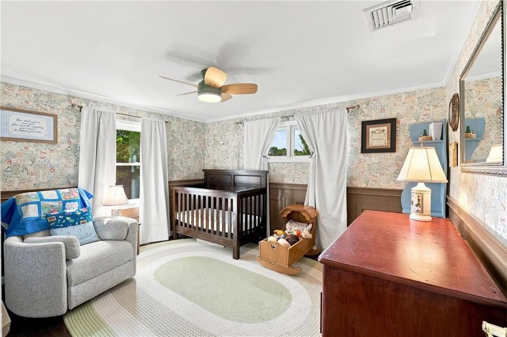Single Family Residence at 8 Elmhurst Drive, Smithfield, photo 26 of 50