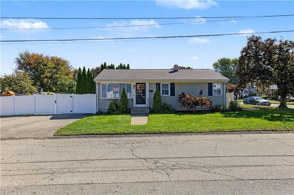 Single Family Residence at 162 East View Avenue, Cranston, photo 26 of 29