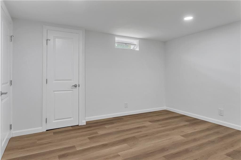 Single Family Residence at 546 Robinson Street, Woonsocket, photo 18 of 34