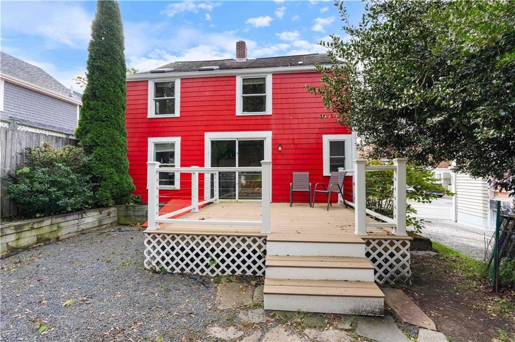 Single Family Residence at 12 Holland Street, Newport, photo 2 of 24