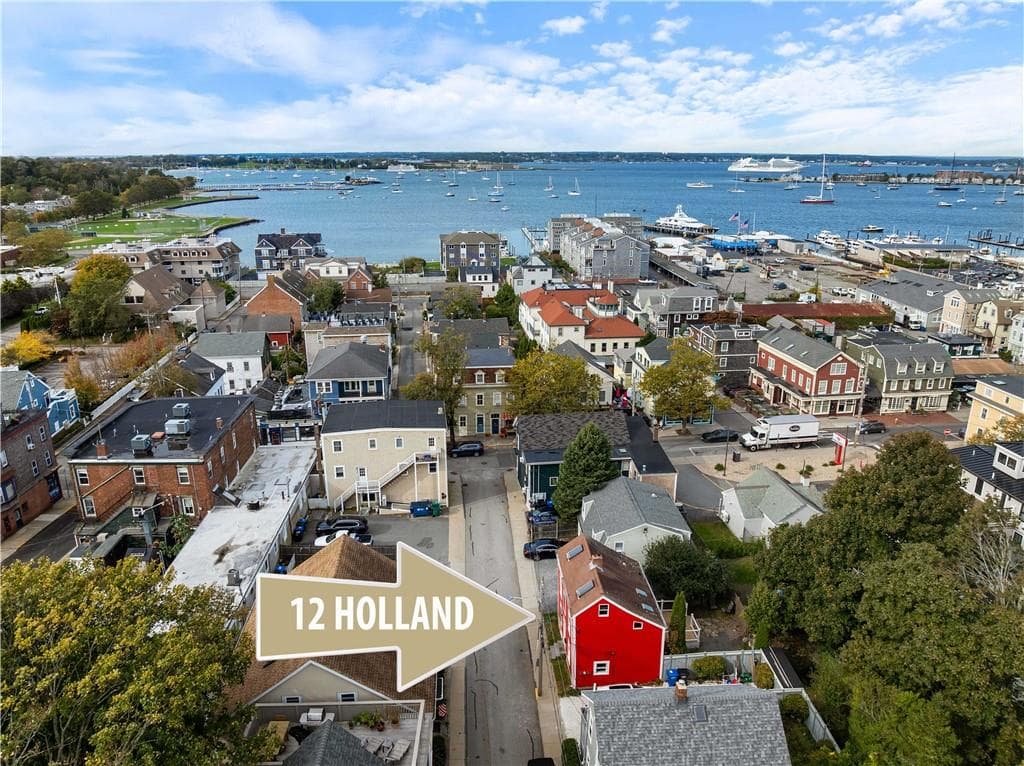 Single Family Residence at 12 Holland Street, Newport, photo 3 of 24