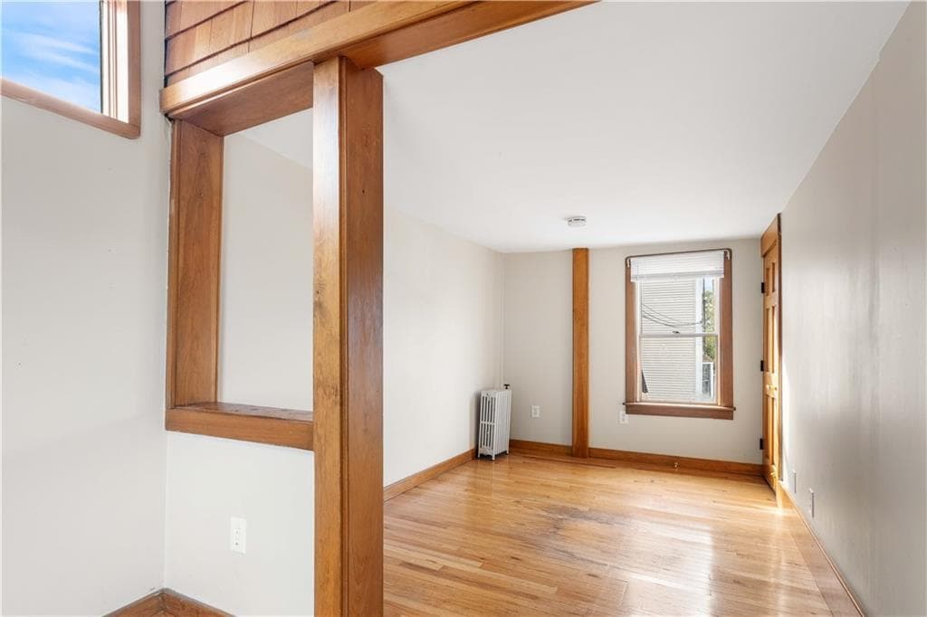 Single Family Residence at 12 Holland Street, Newport, photo 19 of 24