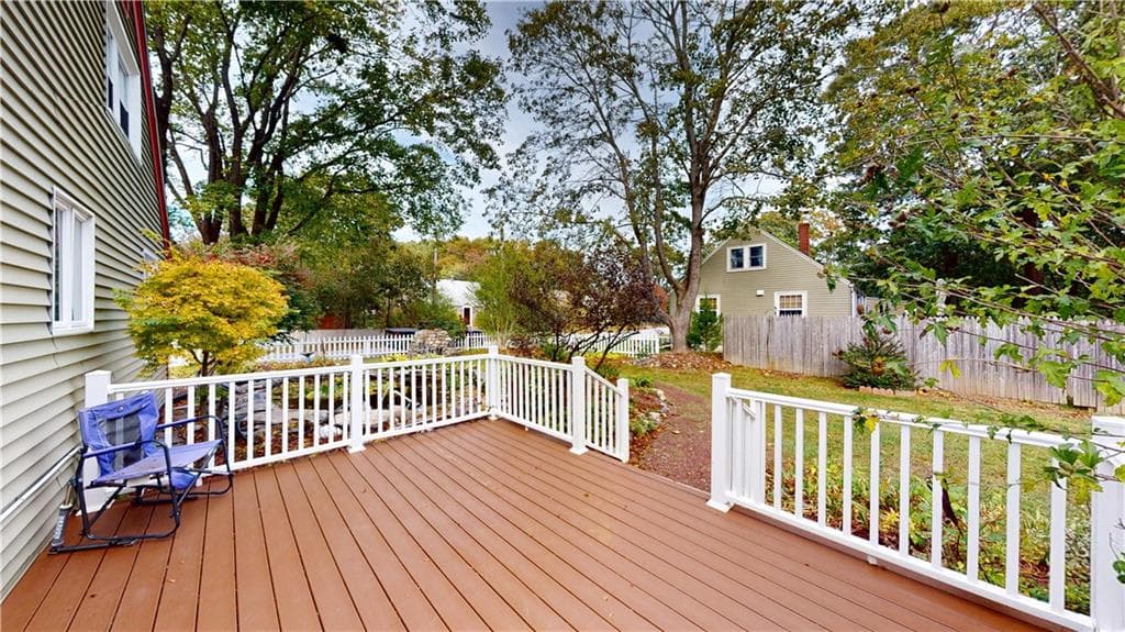 Single Family Residence at 130 Ewing Road, North Kingstown, photo 11 of 50