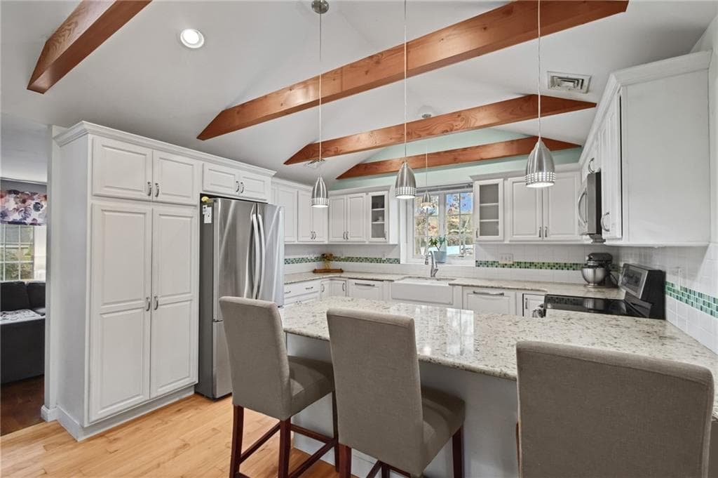 Single Family Residence at 12 Valley View Drive, Smithfield, photo 3 of 32