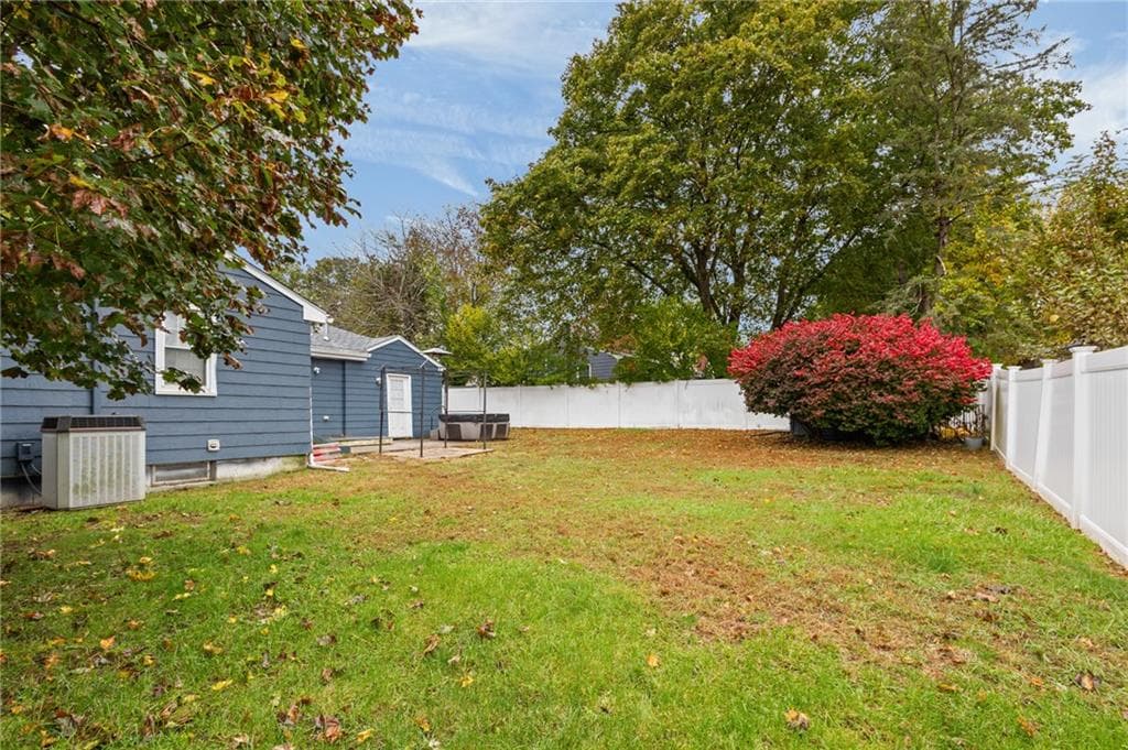 Single Family Residence at 12 Valley View Drive, Smithfield, photo 32 of 32