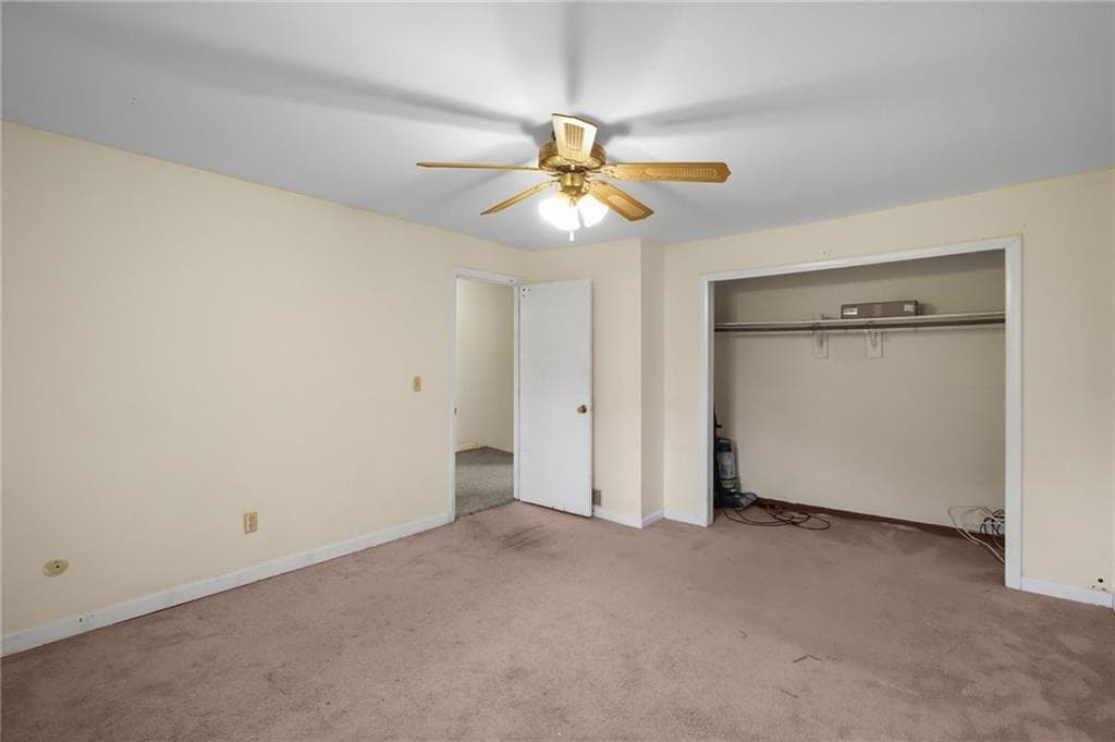 Multi Family at 595 Dry Bridge Road, North Kingstown, photo 21 of 31