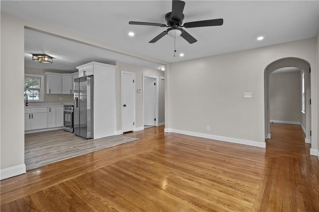 Single Family Residence at 43 Duchess Road, Cumberland, photo 7 of 25