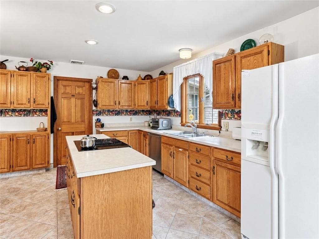 Single Family Residence at 46 Woodcock Trail, Charlestown, photo 20 of 42