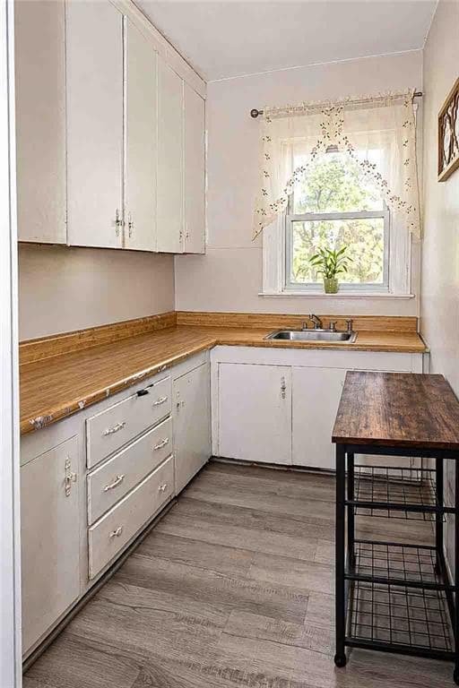 Multi Family at 35 Hymer Street, Providence, photo 16 of 31