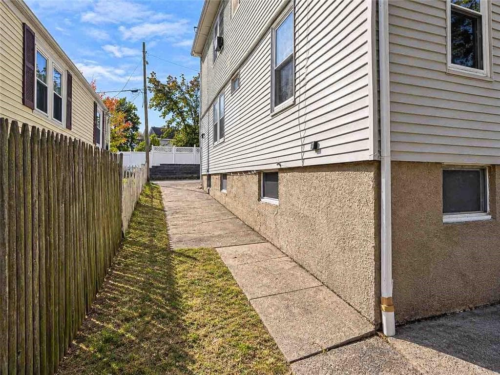 Multi Family at 35 Hymer Street, Providence, photo 3 of 31