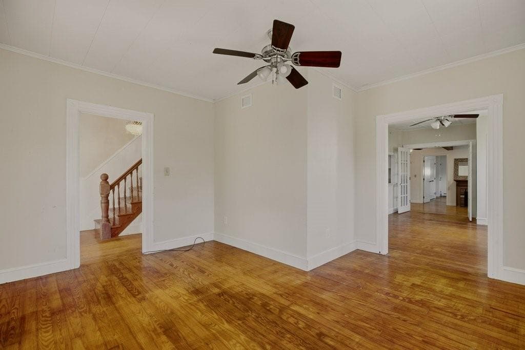 Single Family Residence at 28 Merton Road, Newport, photo 10 of 50