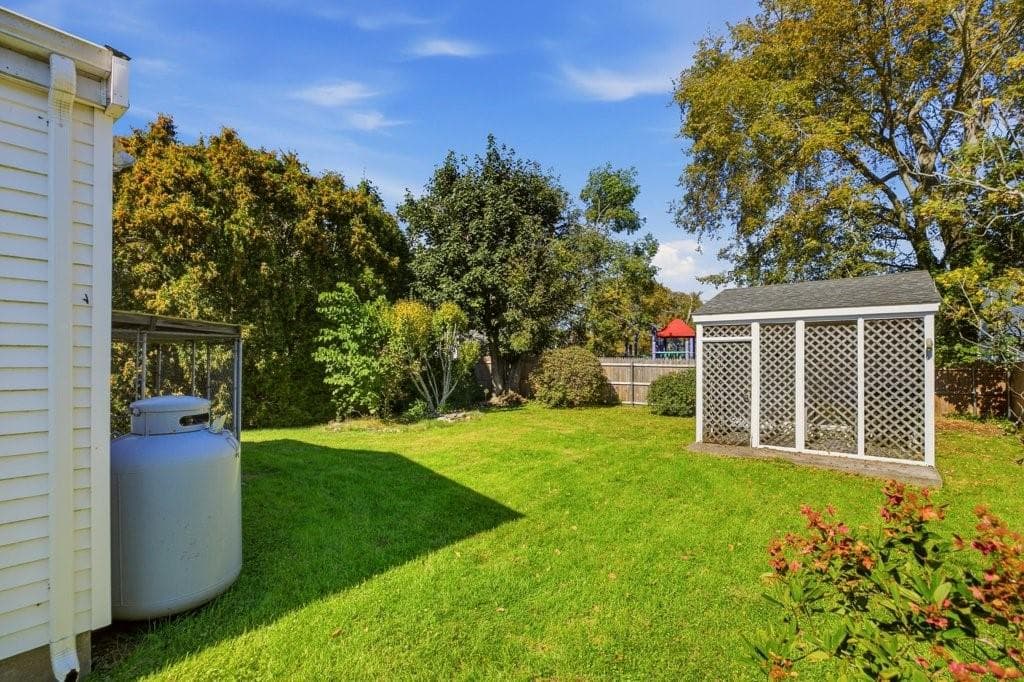 Single Family Residence at 28 Merton Road, Newport, photo 40 of 50