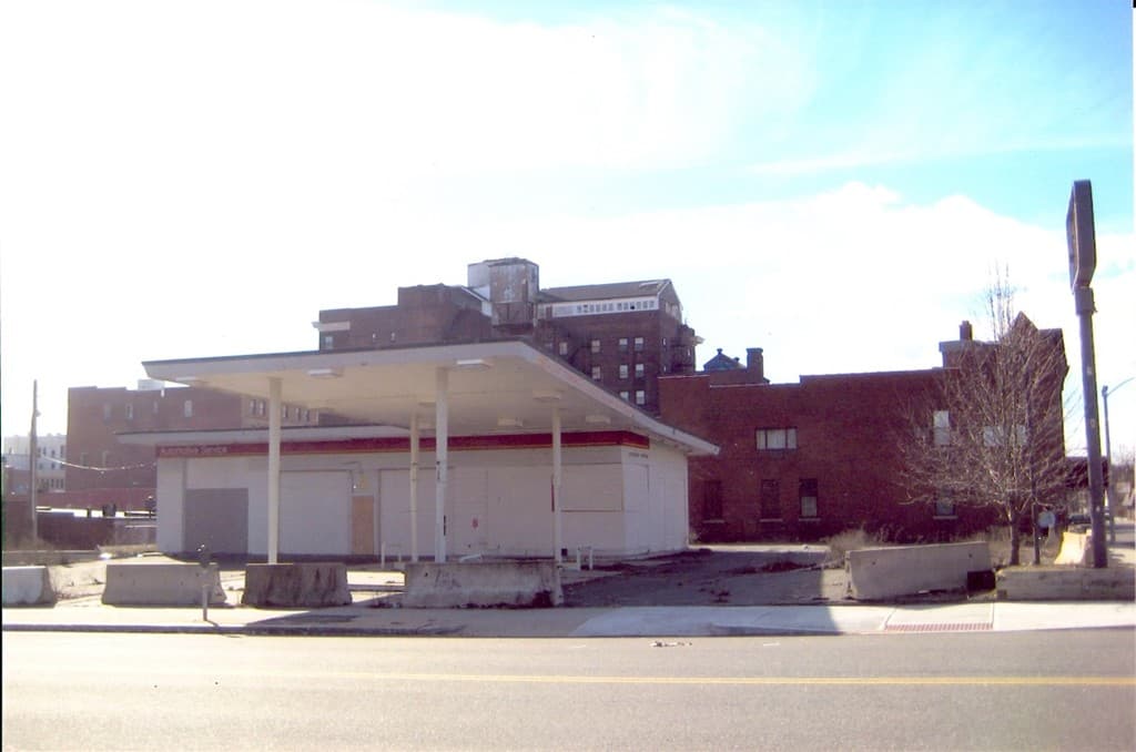 630 Dwight Street, Holyoke MA 01040 photo 4