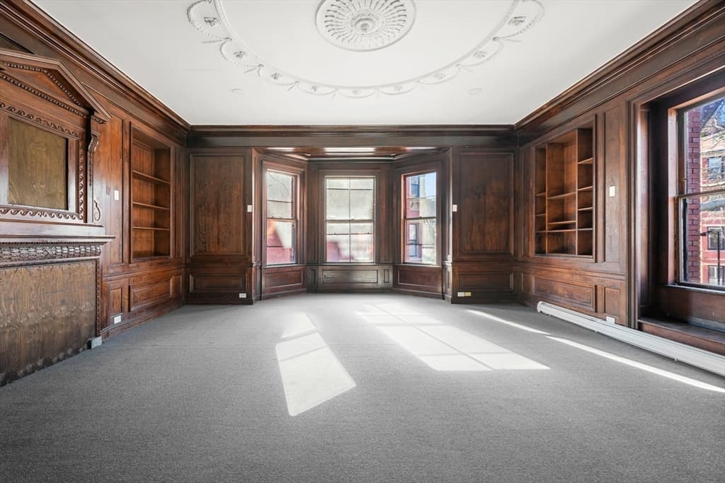 5+ Family - Rooming House at 164 Marlborough St, Boston MA 02116, photo 7 of 15