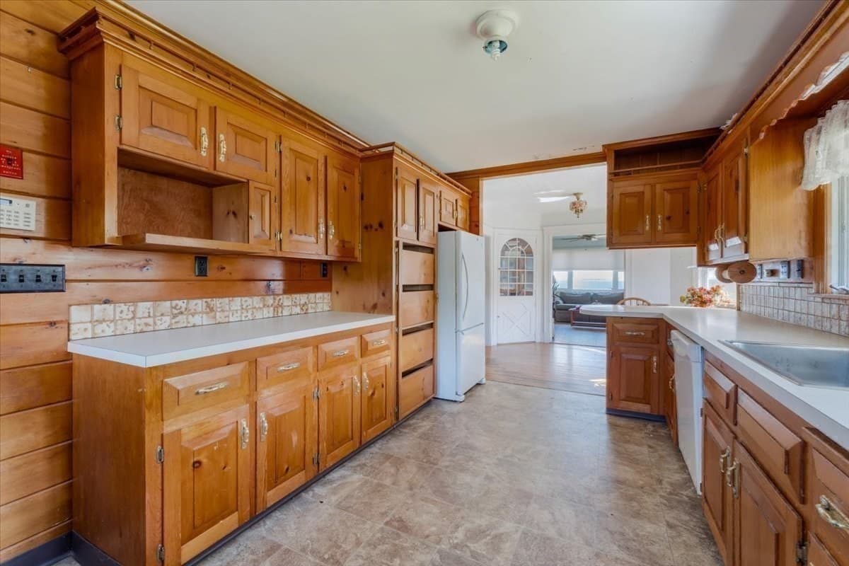 Single Family Residence at 70 Hedge Rd, Plymouth MA 02360, Plymouth, photo 20 of 41