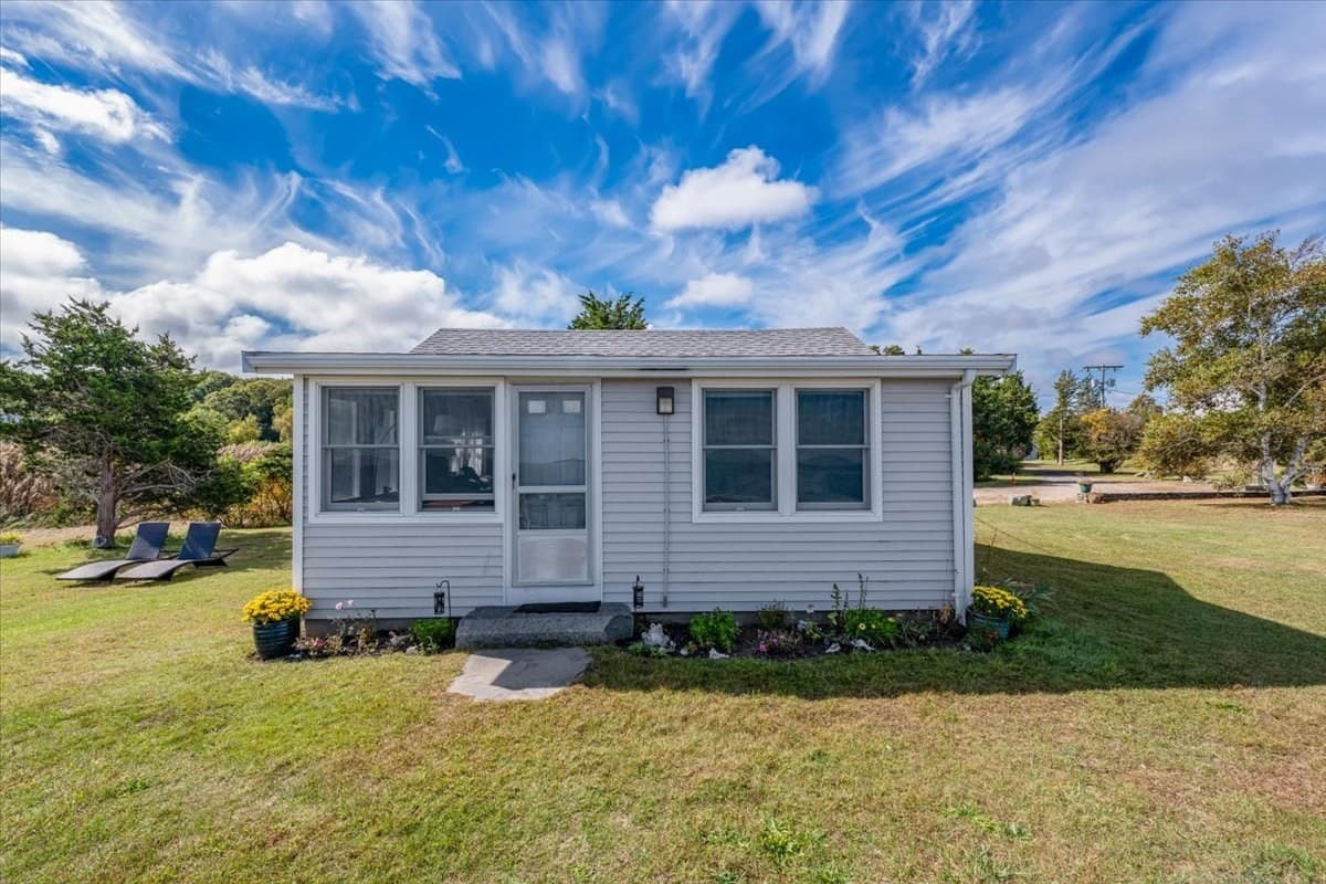 Single Family Residence at 77 Hedge Rd, Plymouth MA 02360, photo 27 of 32