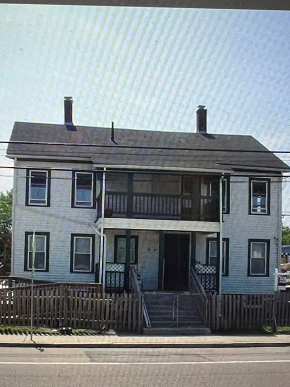12 & 14 Waverly Street, Framingham MA 01702