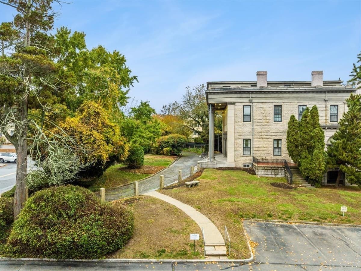 Commercial Sale at 388 County Street, New Bedford MA 02740, New Bedford, photo 5 of 42
