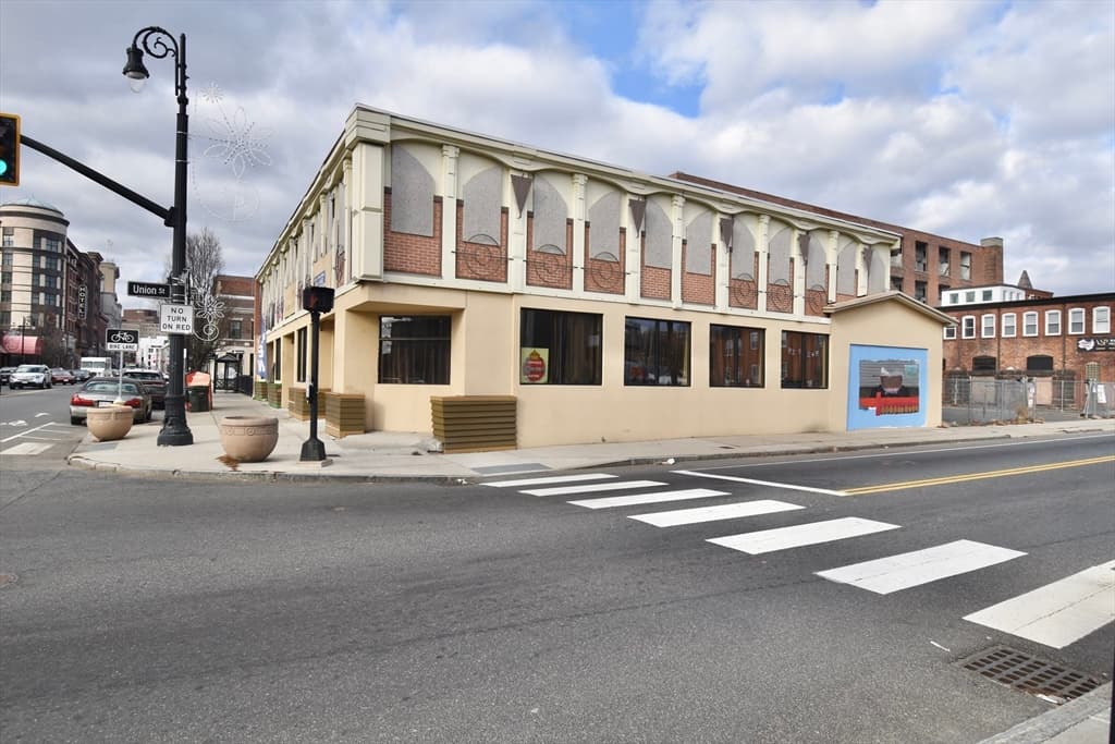 1021 Main St, Springfield MA 01103