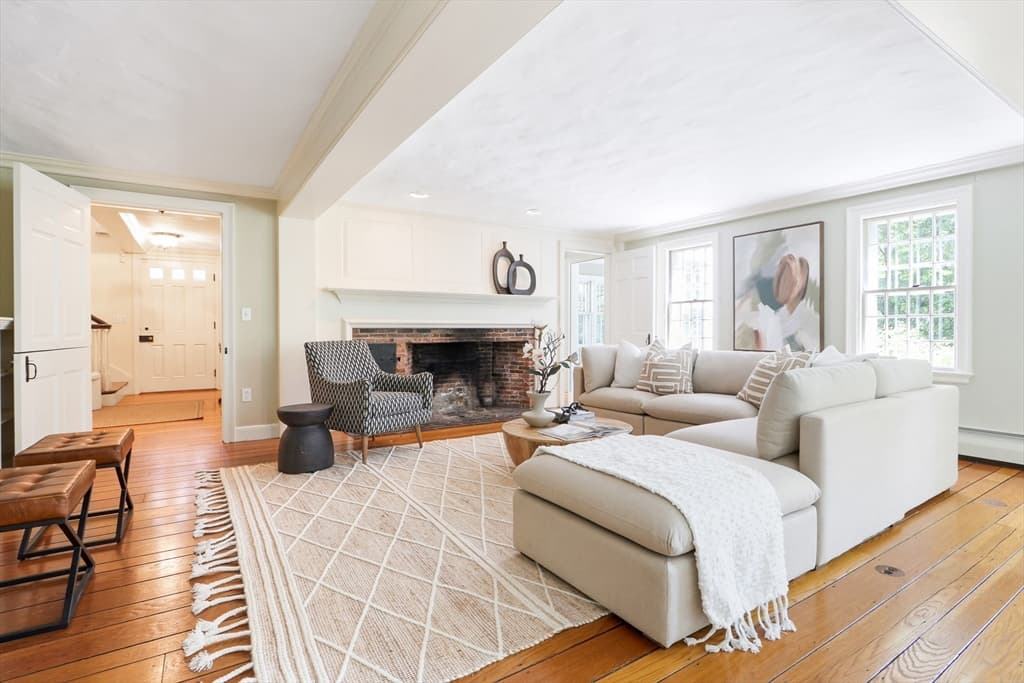 Single Family Residence at 42 Edmunds Road, Wellesley MA 02481, photo 11 of 42