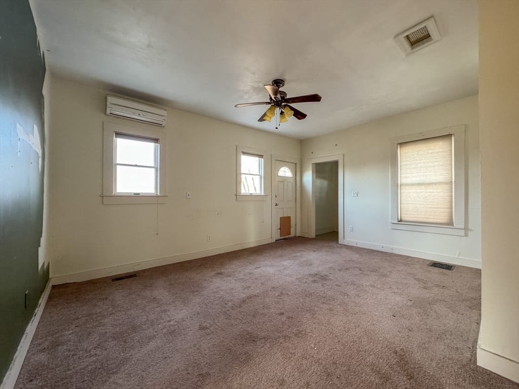 Single Family Residence at 34 Smithfield Rd, Woonsocket RI 02895, Woonsocket, photo 20 of 35