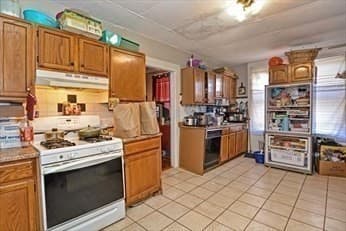 3 Family at 9 Carter St, Everett MA 02149, Everett, photo 16 of 22