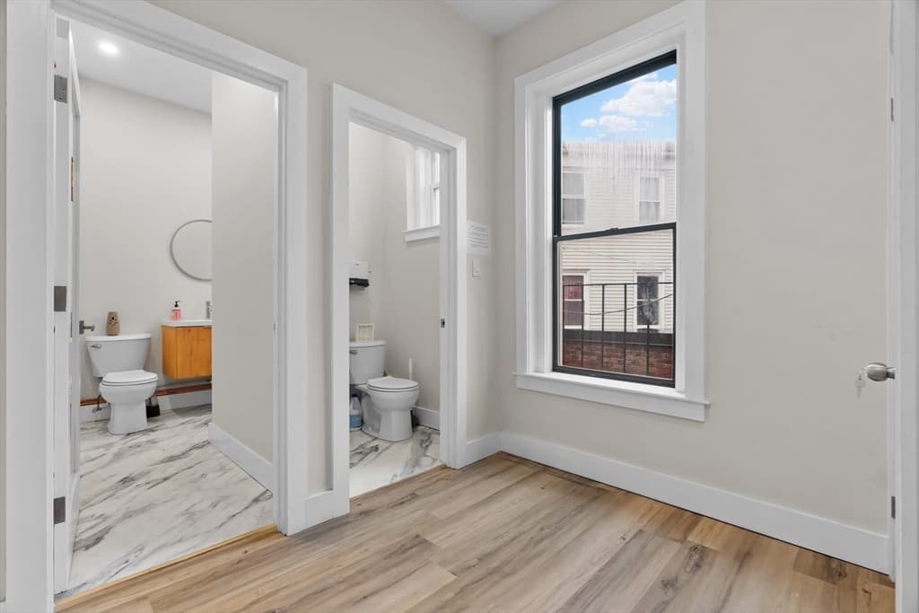 23-25 Meridian Street, Boston MA 02128 photo 9