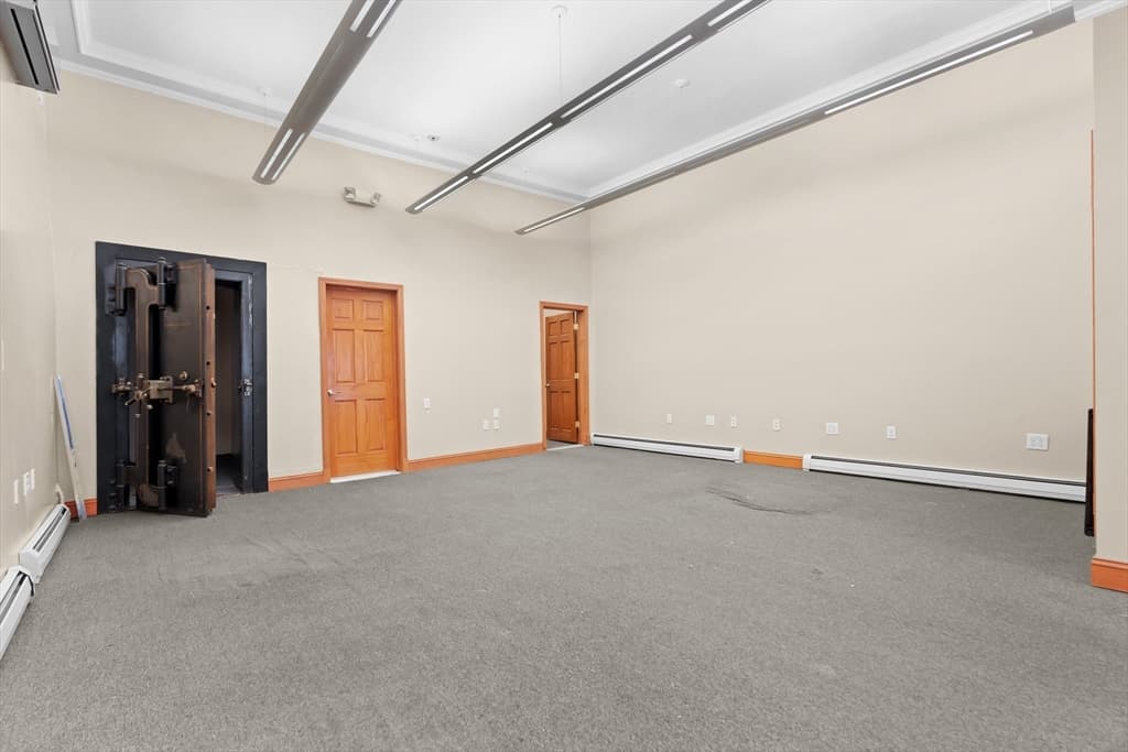 23-25 Meridian Street, Boston MA 02128 photo 4