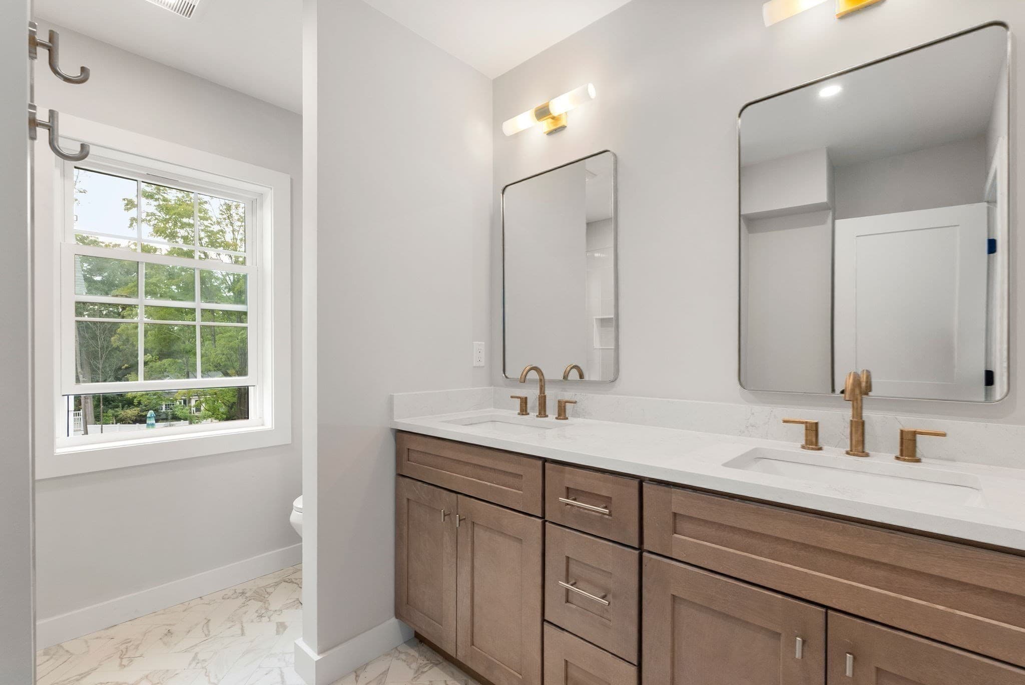 Single Family Residence at 6 Kinsale Lane, Boston MA 02136, Boston, photo 16 of 31