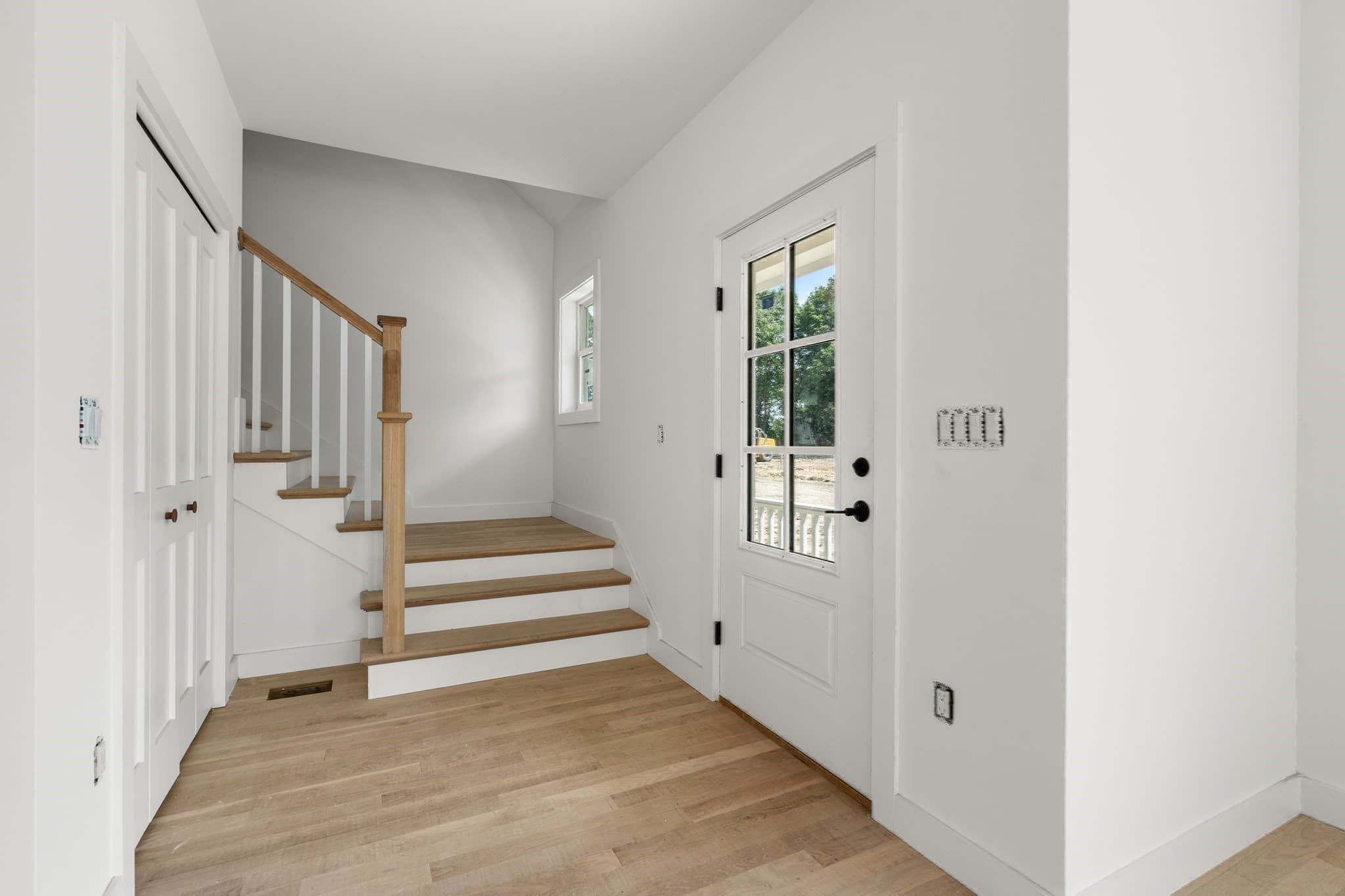 Single Family Residence at 6 Kinsale Lane, Boston MA 02136, Boston, photo 22 of 31