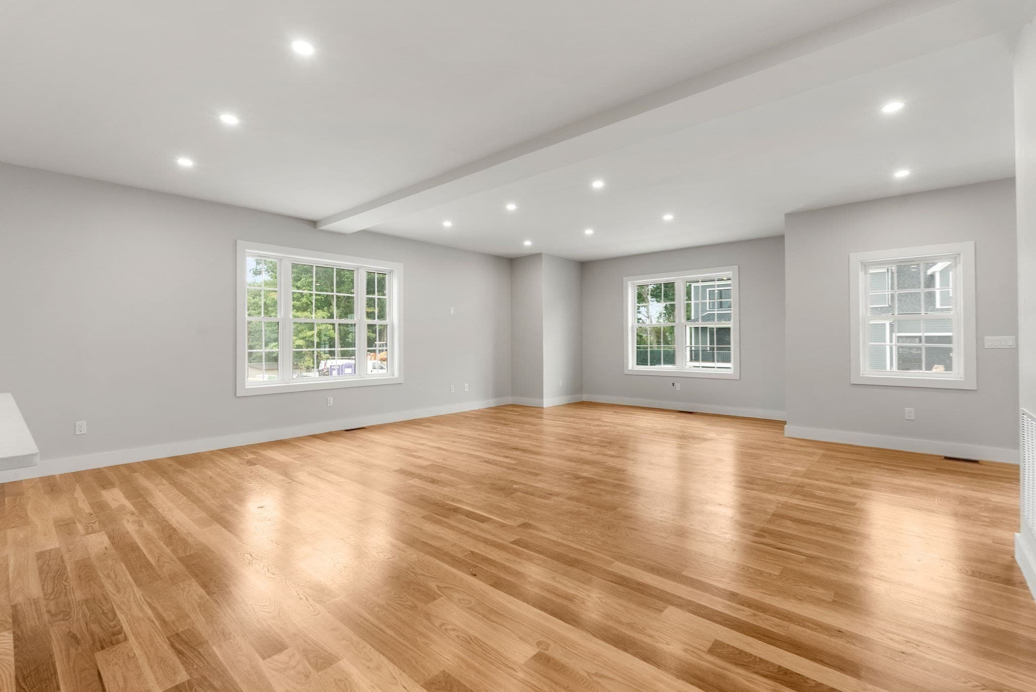 Single Family Residence at 6 Kinsale Lane, Boston MA 02136, Boston, photo 7 of 31