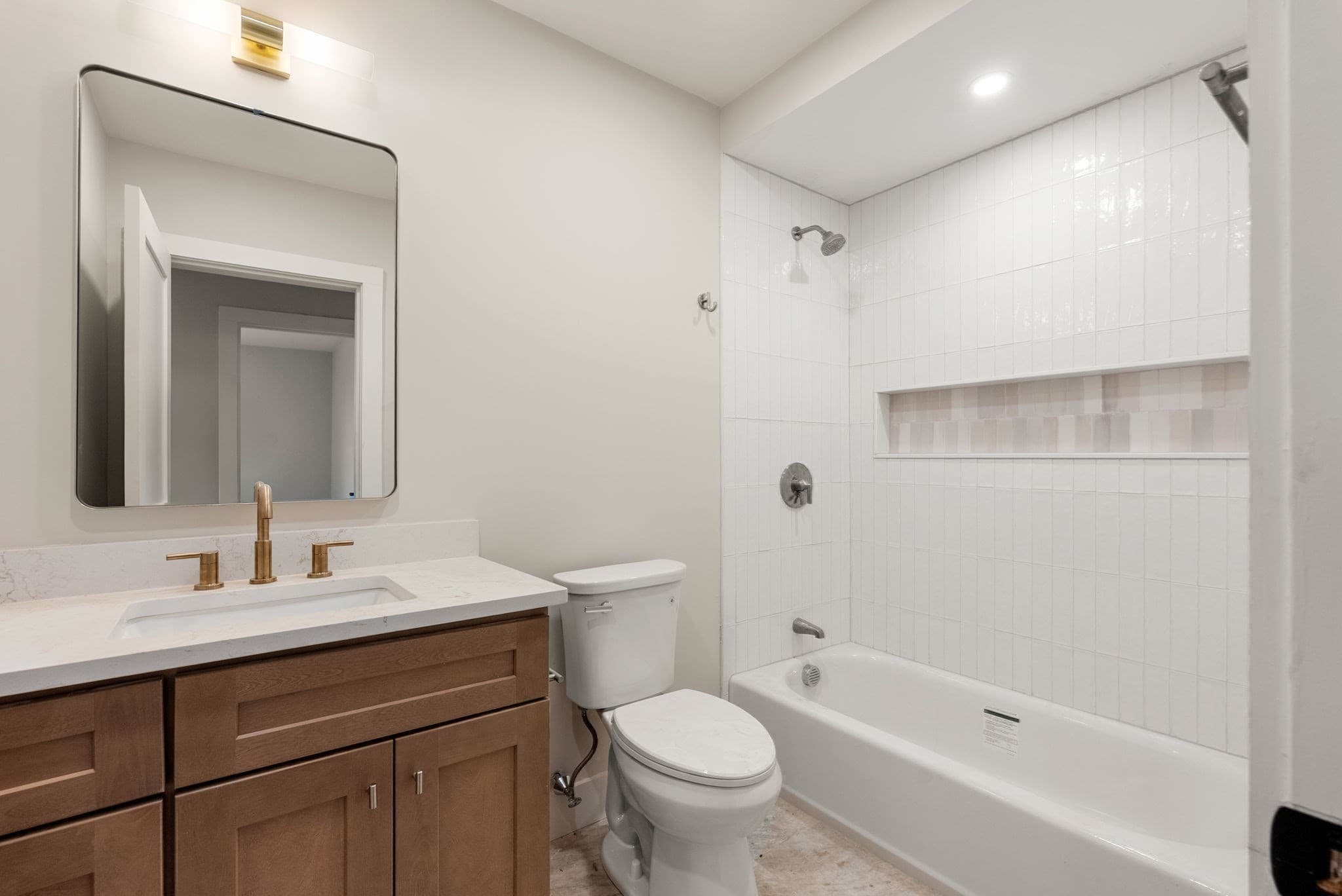 Single Family Residence at 6 Kinsale Lane, Boston MA 02136, Boston, photo 15 of 31
