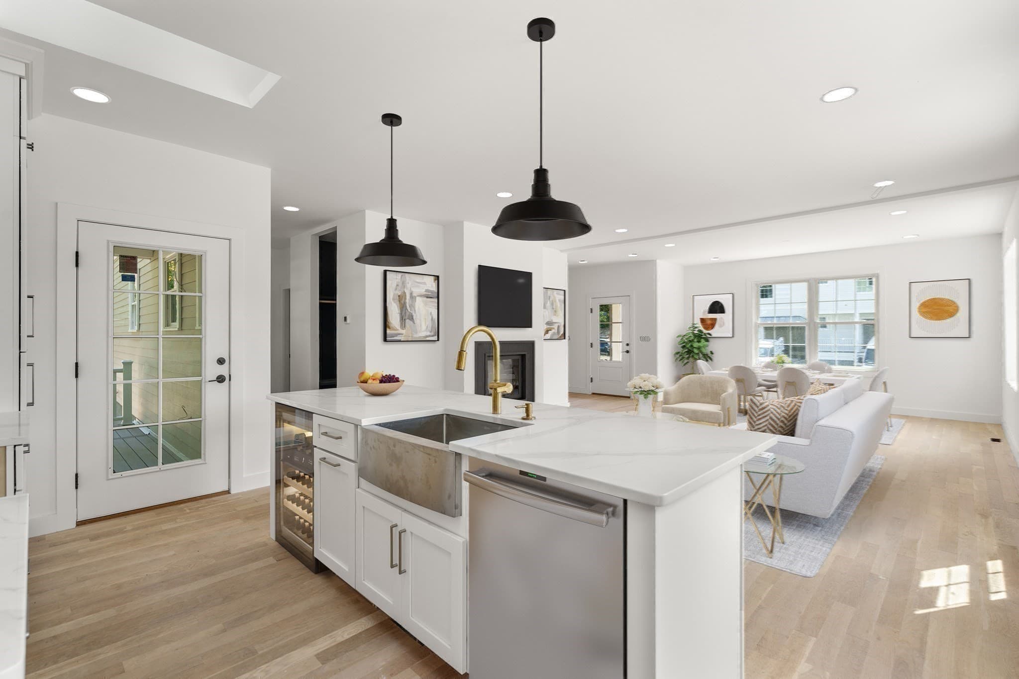 Single Family Residence at 6 Kinsale Lane, Boston MA 02136, Boston, photo 19 of 31