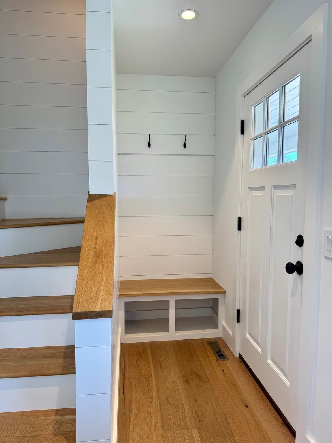 Single Family Residence at 8 Sconset Ave, Nantucket MA 02564, photo 12 of 42