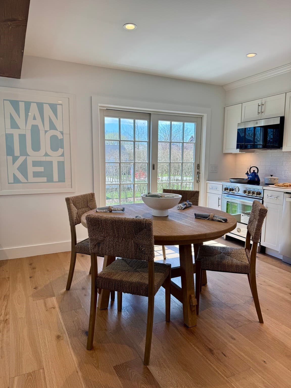 Single Family Residence at 8 Sconset Ave, Nantucket MA 02564, photo 9 of 42