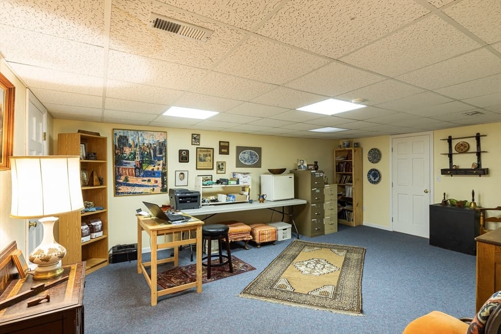 Condominium at 4 Bishops Park # 4, Mashpee MA 02649, photo 12 of 17