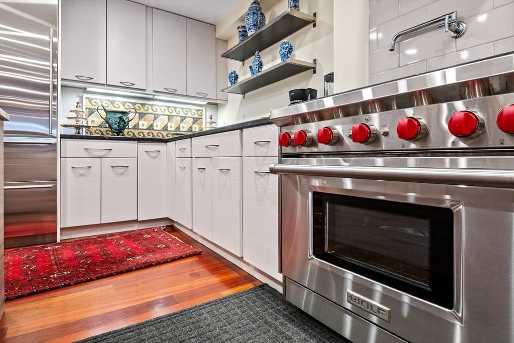 Condominium at One Winter Place # 3, Boston MA 02108, photo 12 of 38