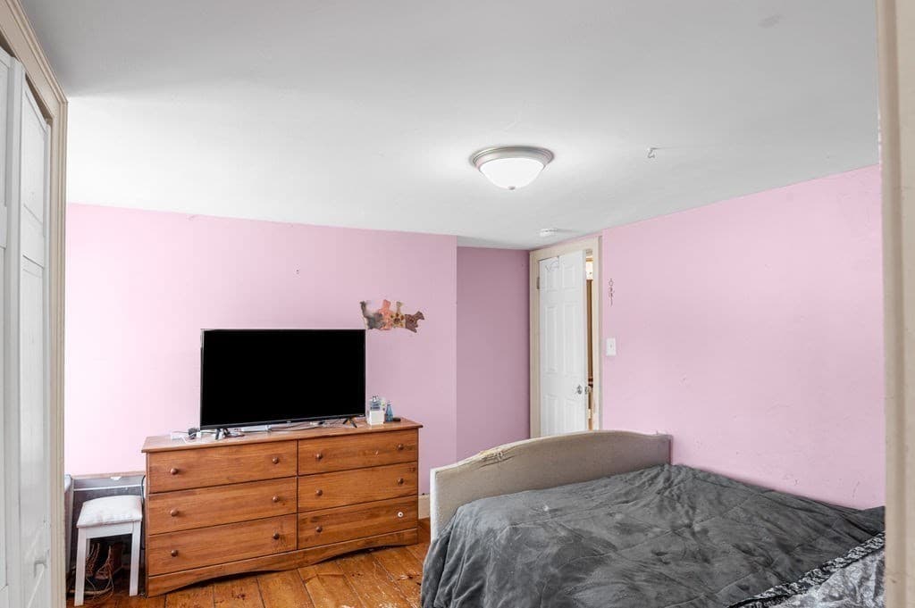 Single Family Residence at 231 West Main St, Georgetown MA 01833, Georgetown, photo 16 of 29