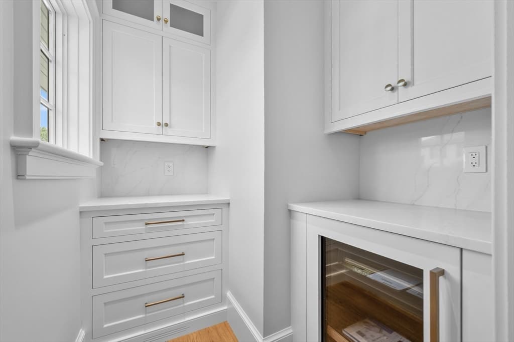 Single Family Residence at 287 Cedar St, Chatham MA 02633, Chatham, photo 14 of 42