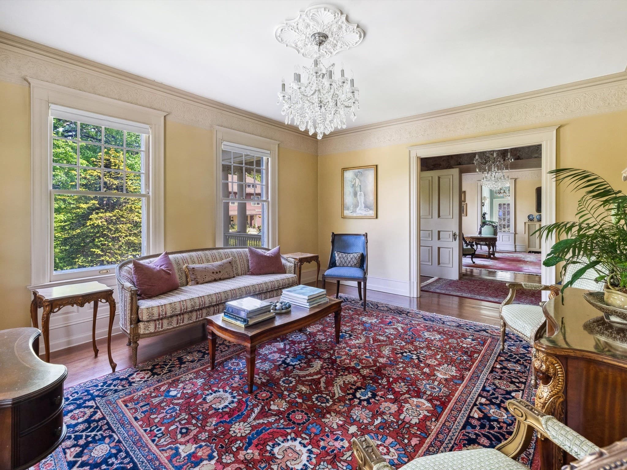 Single Family Residence at 31 Lenox St, Worcester MA 01602, Worcester, photo 6 of 42