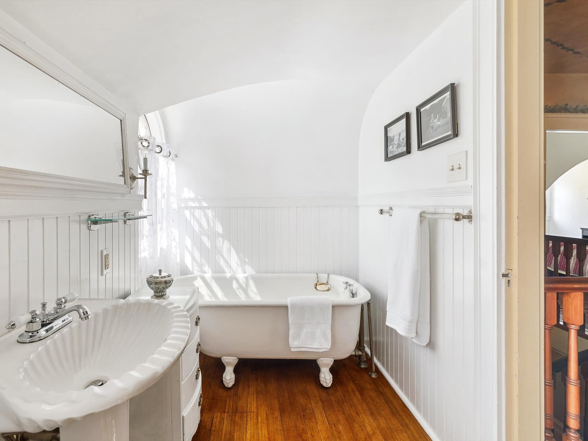 Single Family Residence at 31 Lenox St, Worcester MA 01602, Worcester, photo 32 of 42