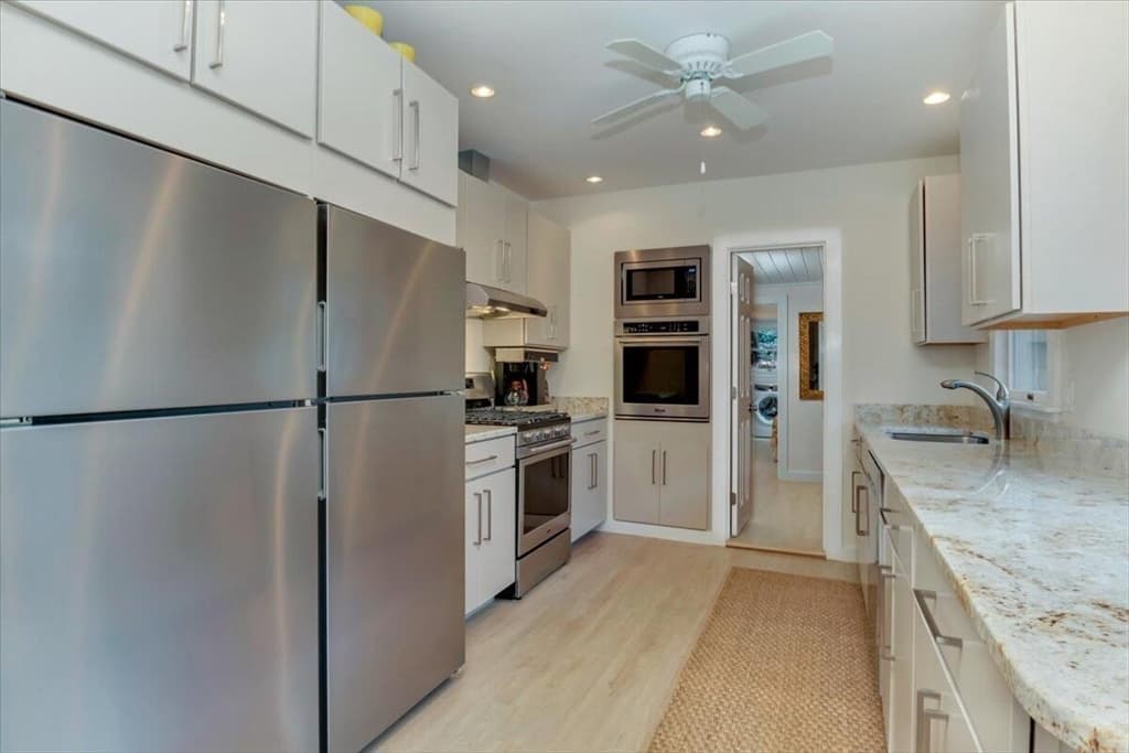 44 Commercial Street, Provincetown MA 02657 photo 5
