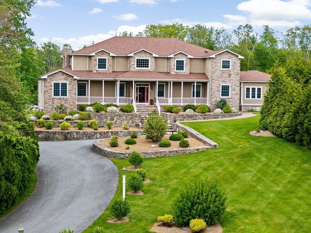 Single Family Residence at 33 Moniz Drive, Westport MA 02790, photo 2 of 42