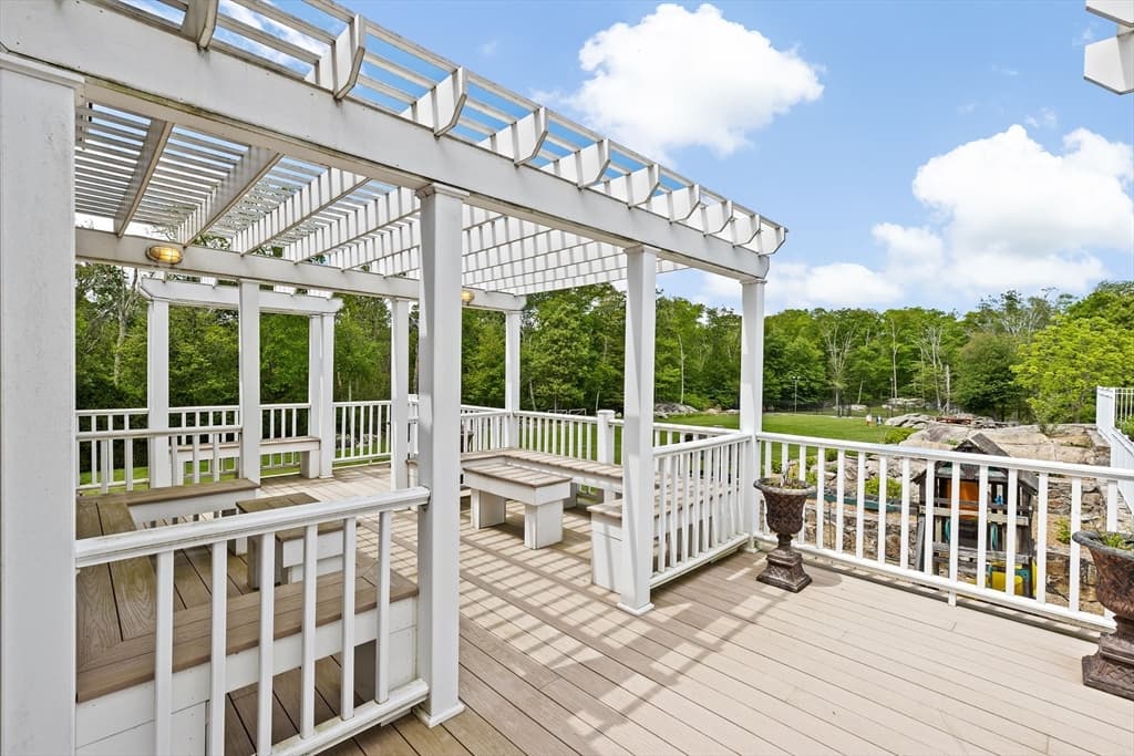 Single Family Residence at 33 Moniz Drive, Westport MA 02790, photo 34 of 42